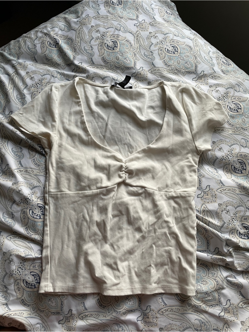 Women’s Cream Short Sleeve Knot Front Top
